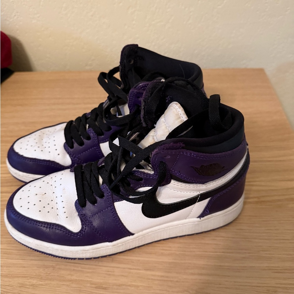 Court purple Jordan 1s